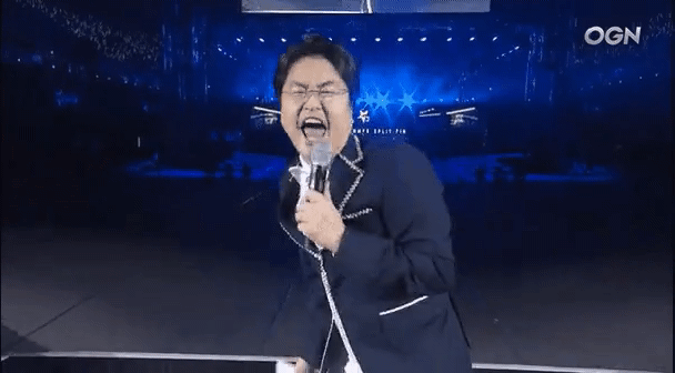 224d5-6625b4cc46adc-b270aa326edfa1215a99fe7ed0d29a76e3aa7085.gif
