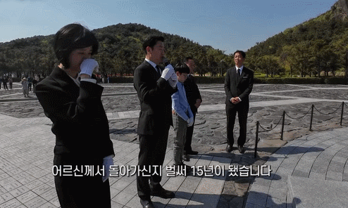 2041143702_QOKYAzmN_3cb32691a55023d7350466a533274e445dfe31bd.gif