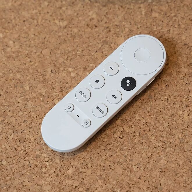 chromecast_remote_1.webp