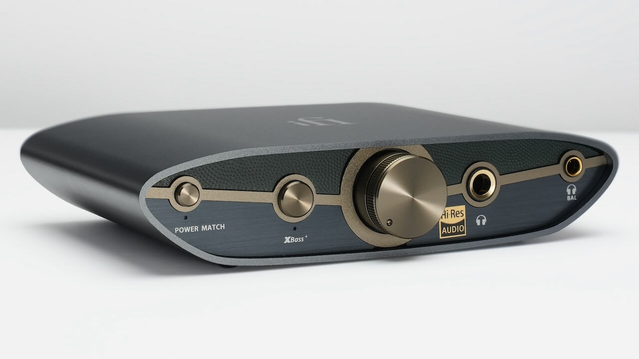 ifi-zen-dac-3-front-left-angle.jpg