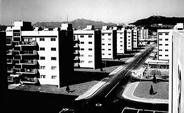 2728311406_Y1IMWijZ_fe4b8b4b4c58d21960a2672e5a1c4395fb45f3d0.jpg
