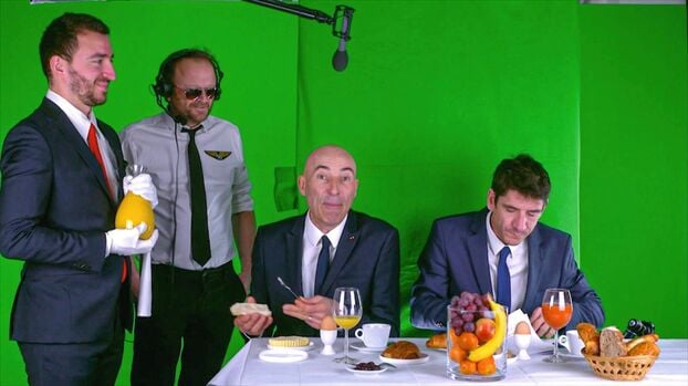 La présidentielle, c'est nos Jeux olympiques» : dans les coulisses de «C'est  Canteloup» - Le Parisien