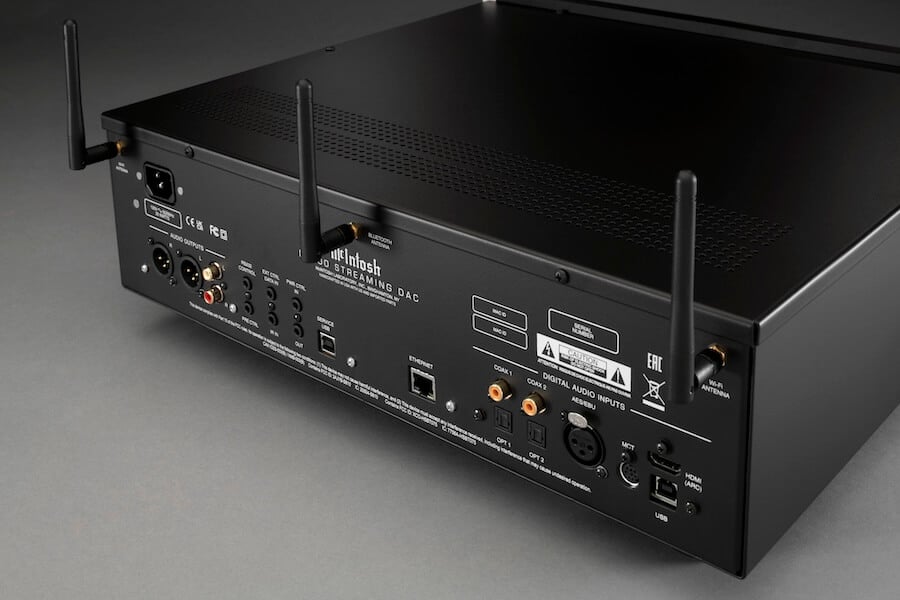 McIntosh DS200 스트리밍 DAC 백 앵글