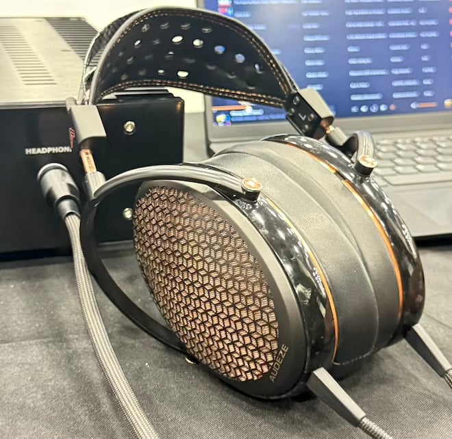 오데즈-crbn2