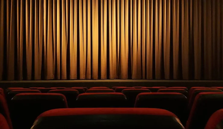 cinemaclosed_3.jpg