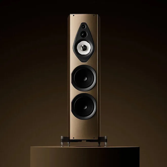 hometheater_737104_20250828223649_dc4eabe92874d142_thumb.jpg