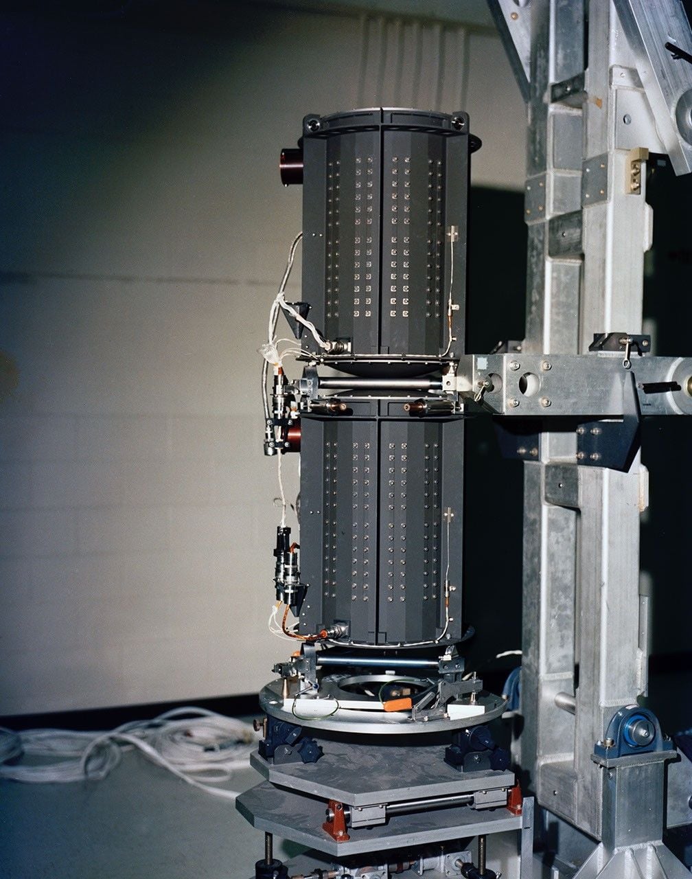 voyager-multi-hundred-watt-rtg.jpg