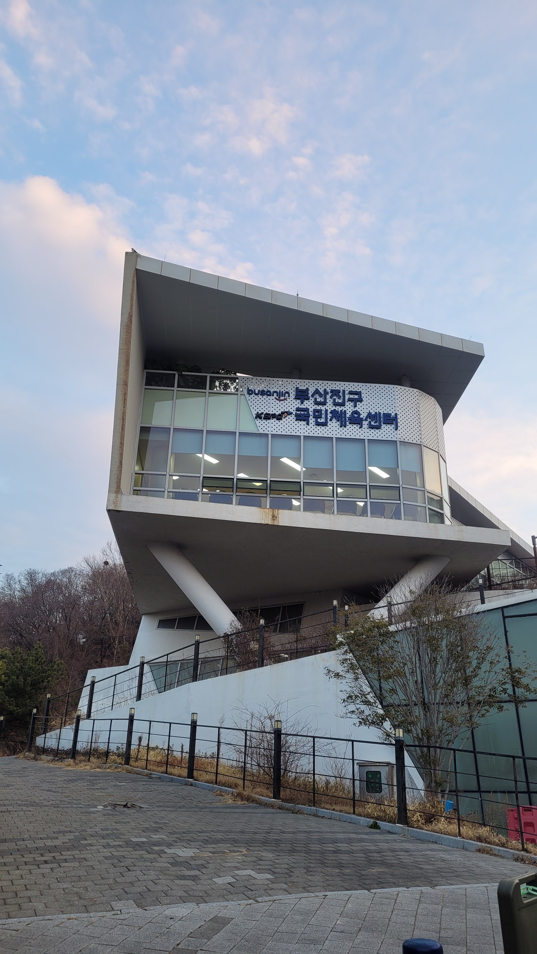 첨부 이미지