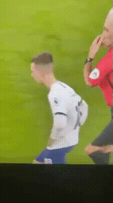 8e046-661cd2c4cad7d-6da3e336665b5b7d74a51005fe796dbf60ba7842.gif