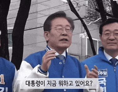 98369-661b2abe87a5a-b0c9a38f7e7a87b976f34eebdaa3b8774536db05.gif