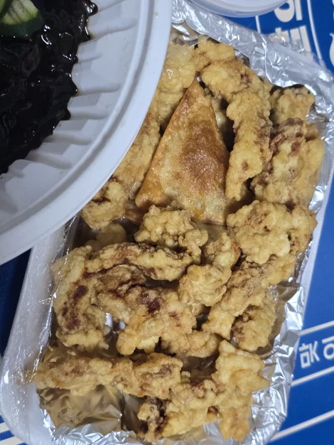 게시글 이미지